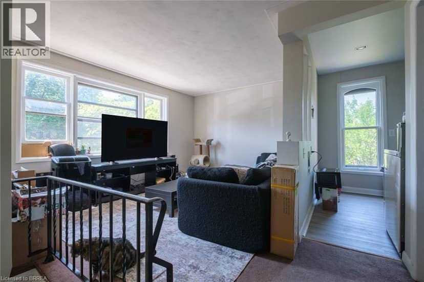 212-218 DALHOUSIE Street — photo 24 of 40