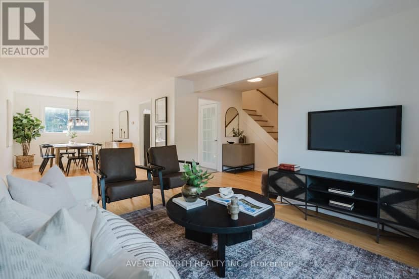 2732-2730 Colman Street — photo 12 of 40