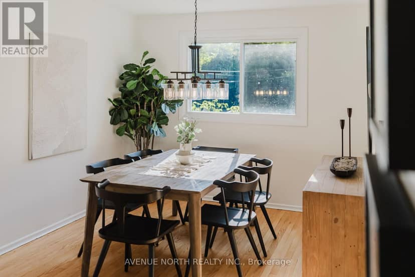 2732-2730 Colman Street — photo 14 of 40