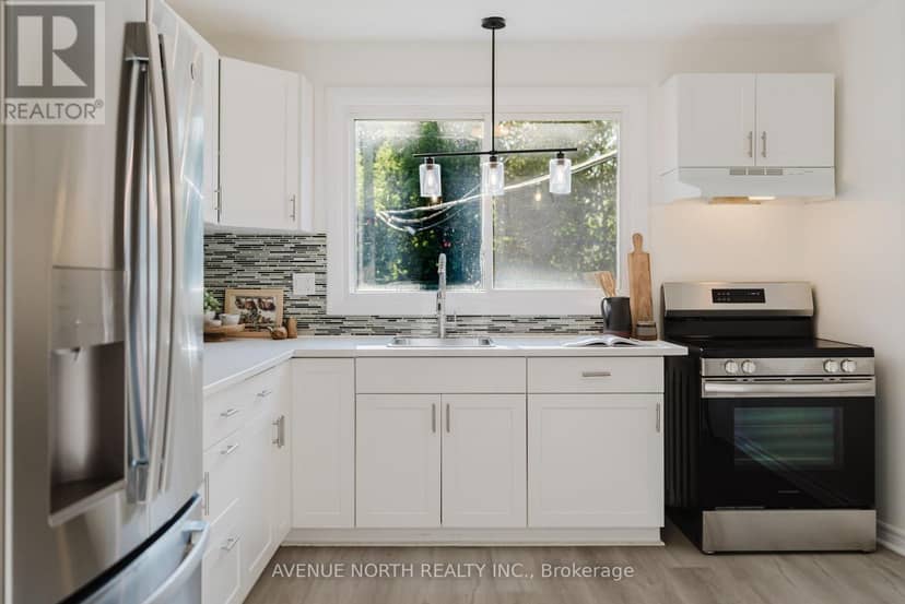 2732-2730 Colman Street — photo 21 of 40