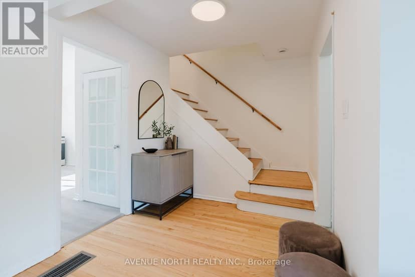 2732-2730 Colman Street — photo 25 of 40