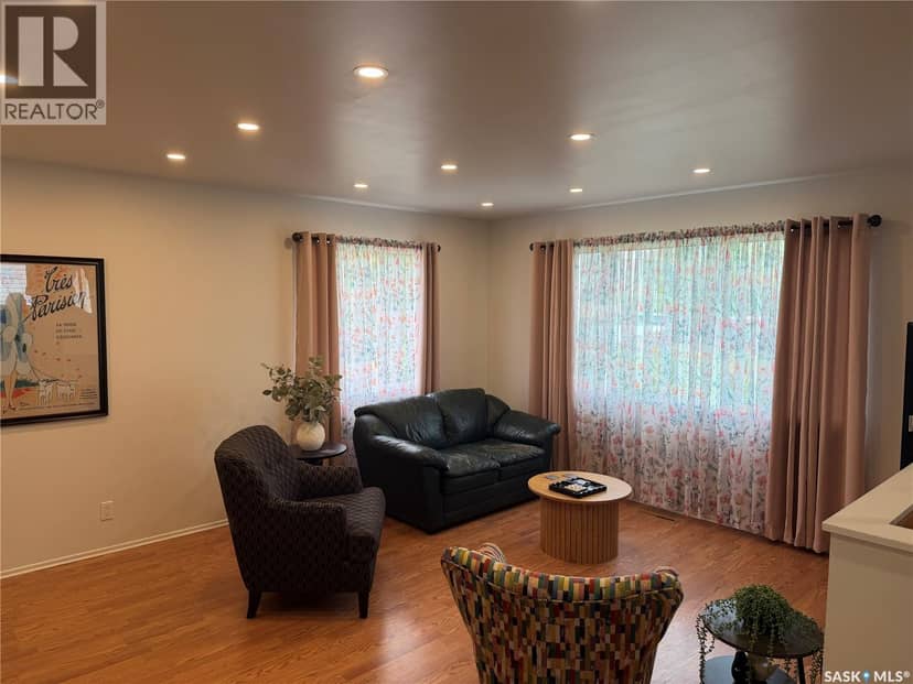 407 5th STREET E, Wynyard, photo 8