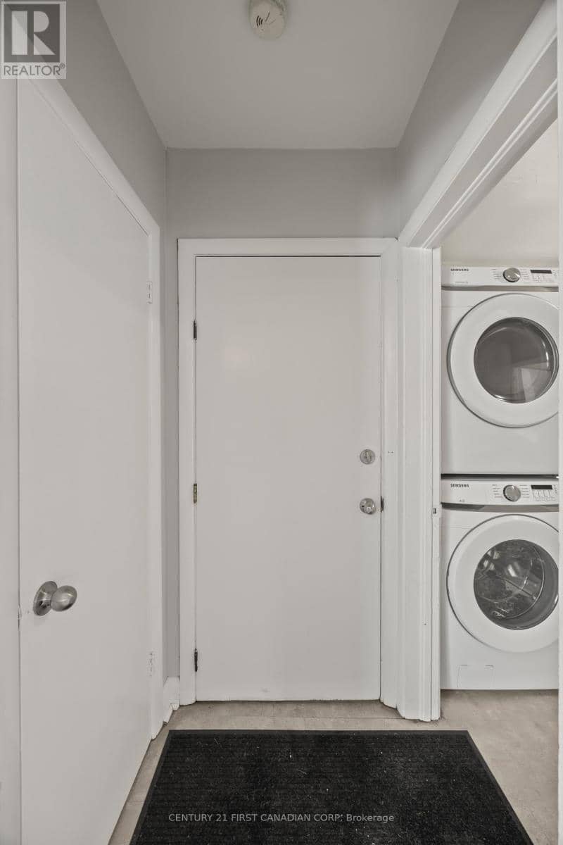 664 Cheapside Street — photo 17 of 32