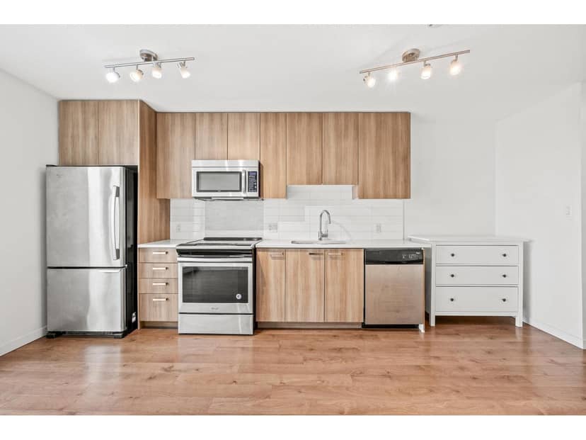 2511 13325 102A AVENUE, Surrey, photo 6