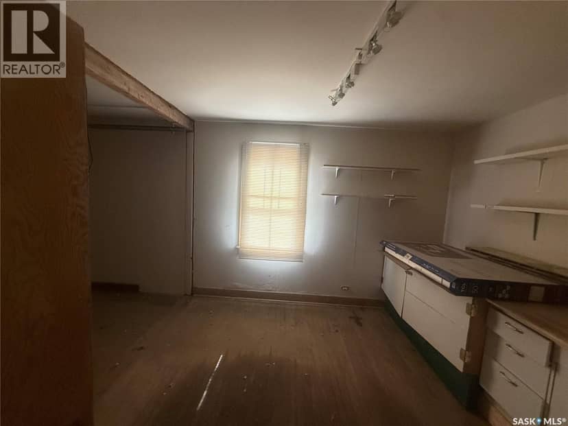 381 Main STREET — photo 27 of 35