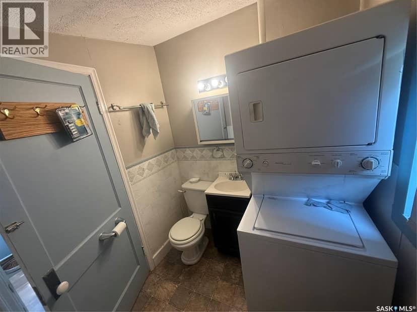 381 Main STREET, Bengough, photo 7