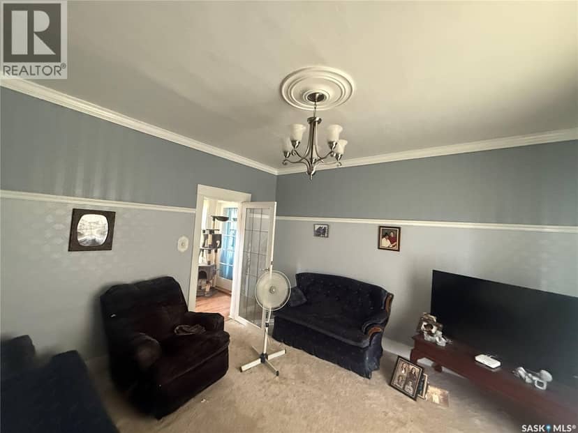 381 Main STREET, Bengough, photo 8