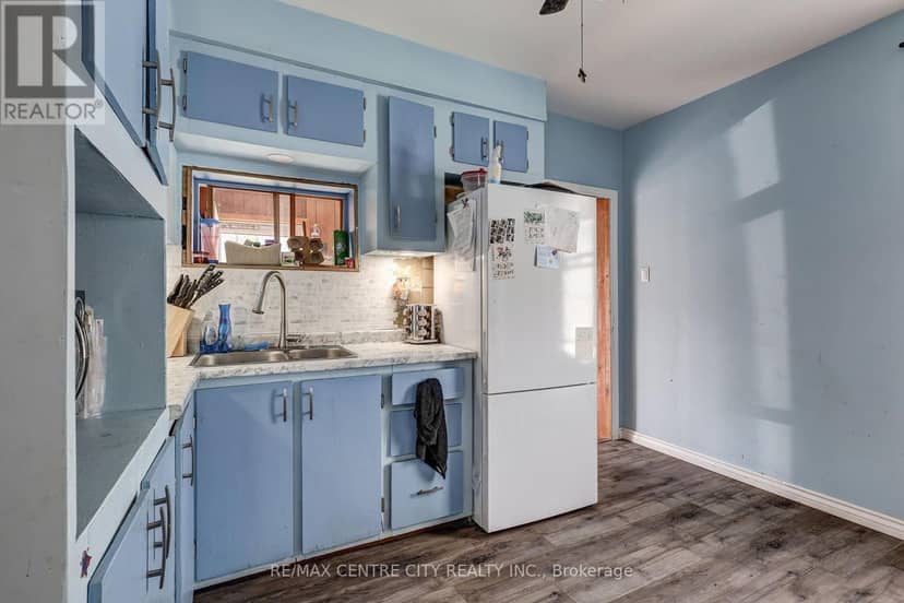 88 Flora Street — photo 22 of 35