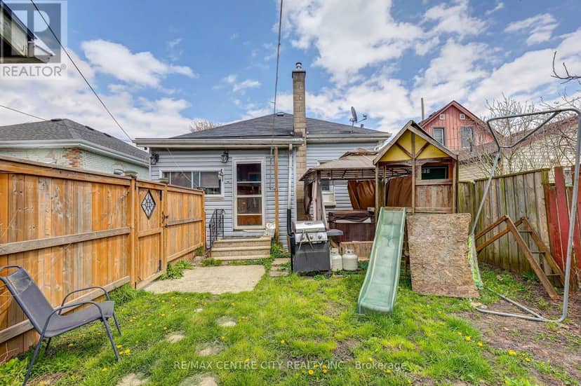 88 Flora Street — photo 34 of 35
