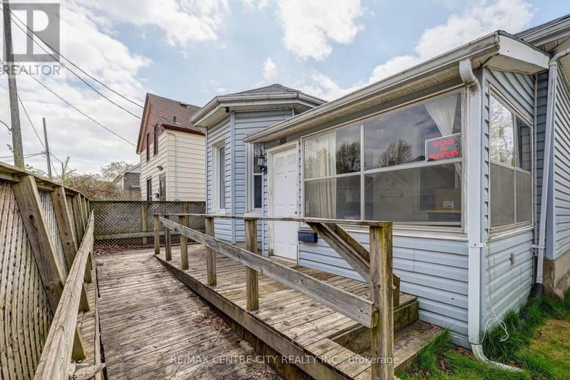 88 Flora Street — photo 4 of 35