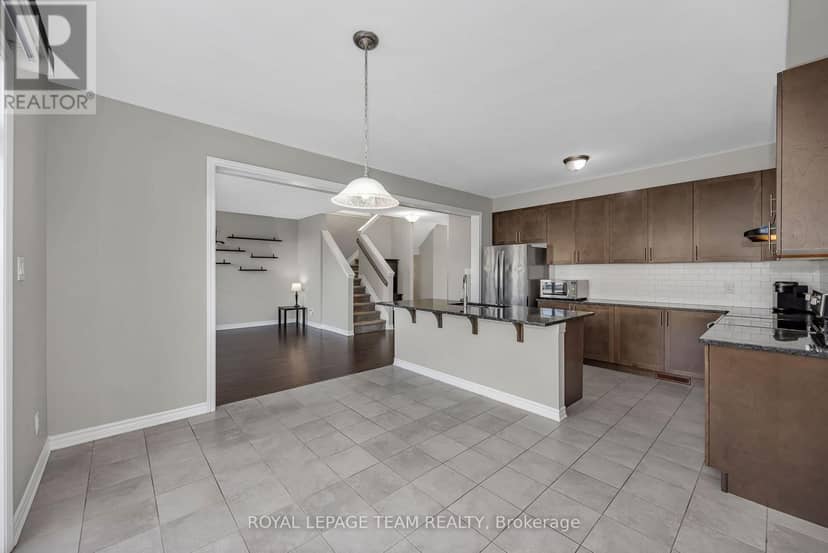 3209 Harvester Crescent — photo 18 of 40