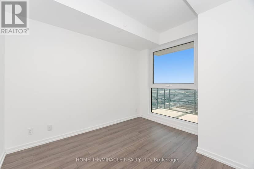 3907 - 7890 Jane Street — photo 17 of 40