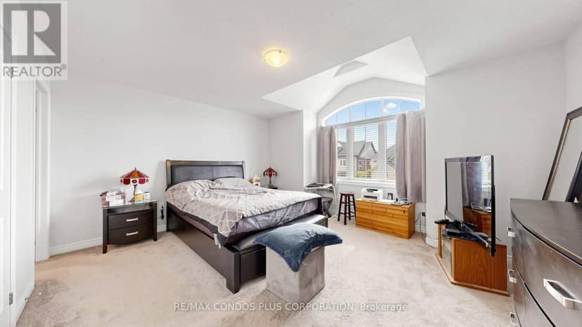 951 Larter Street — photo 36 of 40