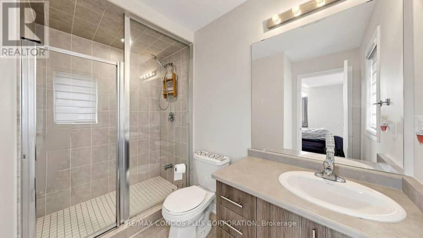 951 Larter Street — photo 38 of 40