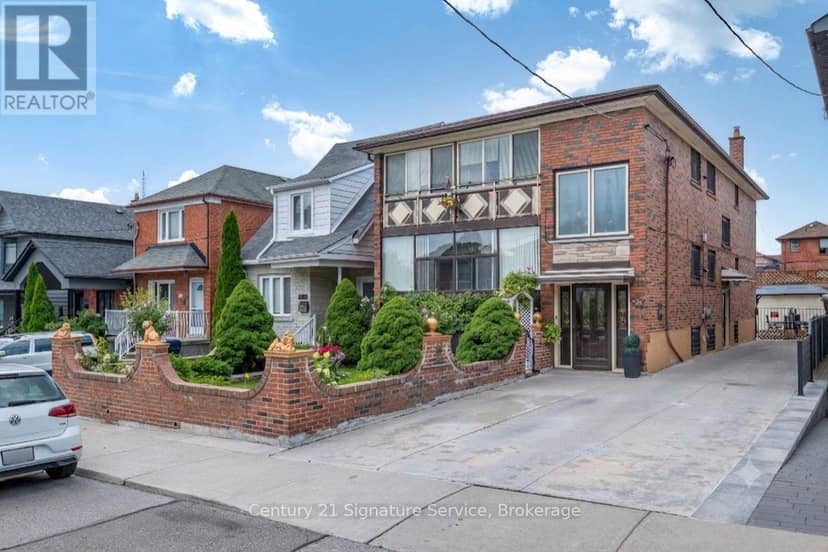 524 Silverthorn Avenue, Toronto, photo 2