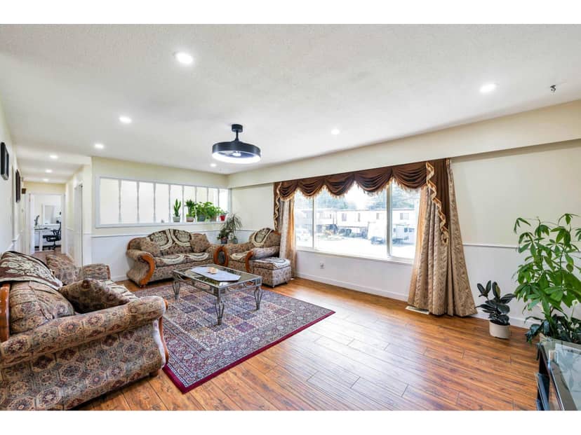 11789 85A AVENUE, Delta, photo 3