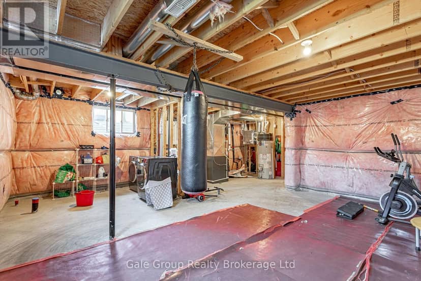 38 Amber Street — photo 28 of 40