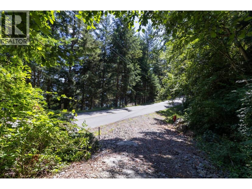 750 TAYLOR ROAD, Bowen Island, photo 3