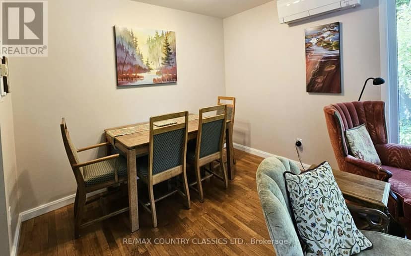 888 Wilno South Road S — photo 13 of 40