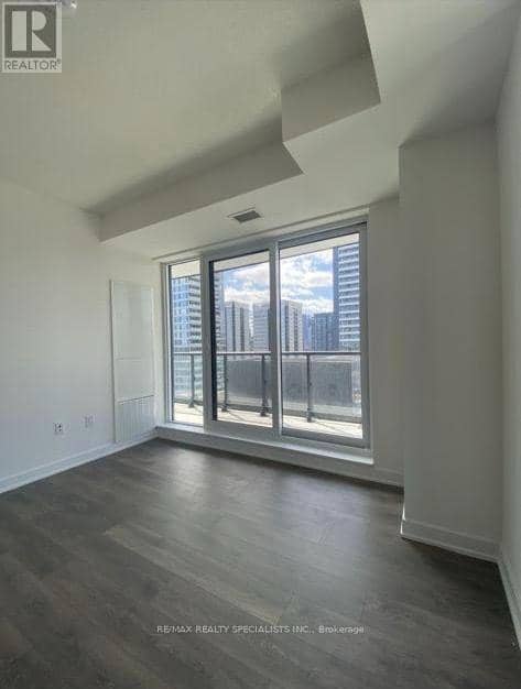 1508 - 130 River Street — photo 10 of 17