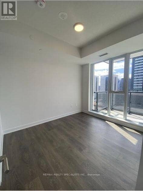 1508 - 130 River Street — photo 7 of 17