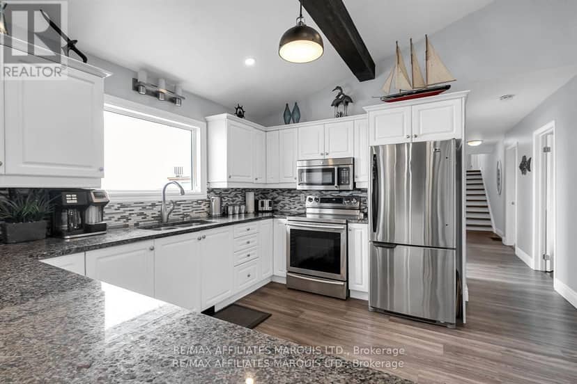 6576 Tree Haven Road — photo 8 of 40