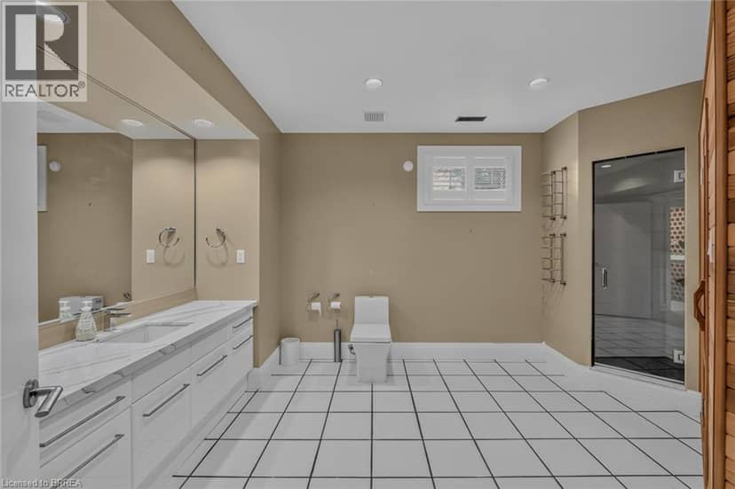 44 ST ANDREW'S Drive — photo 39 of 40