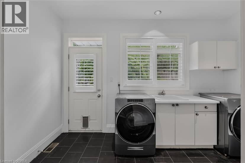 44 ST ANDREW'S Drive — photo 29 of 40