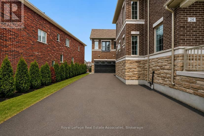 24 Burke Street — photo 3 of 40