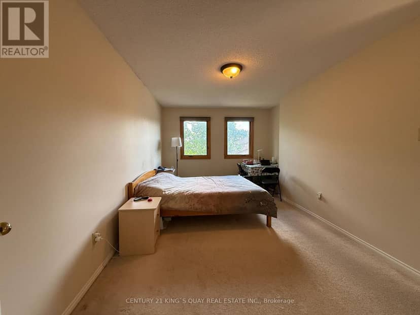 412 Freeman Crescent — photo 18 of 31