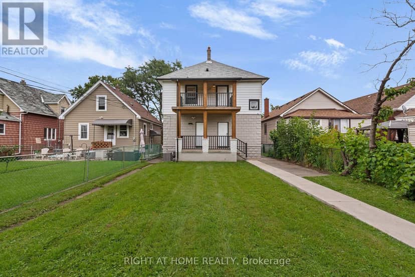 1379-1381 Pierre Avenue — photo 3 of 35