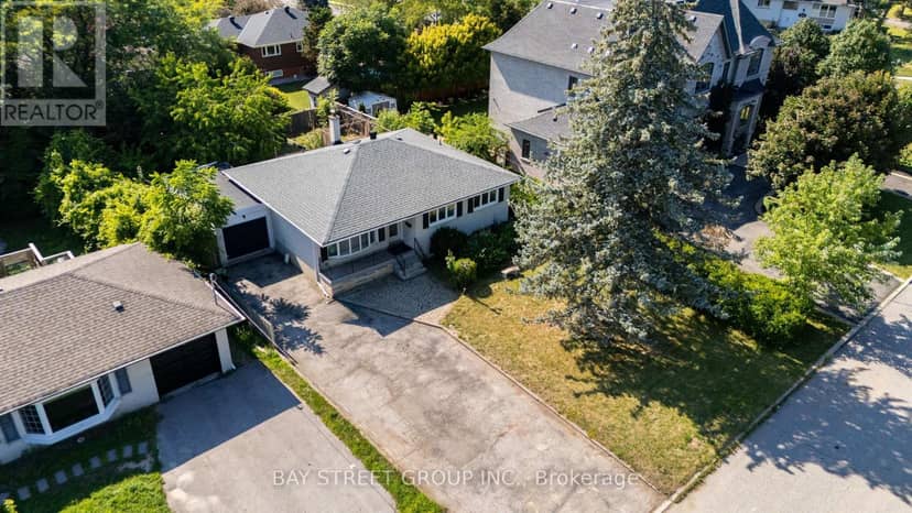 32 Alanadale Avenue, Markham, photo 2