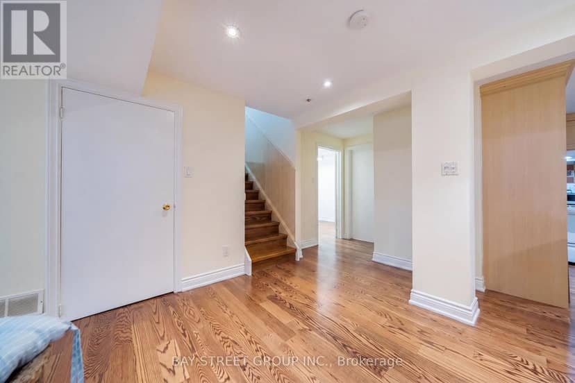 32 Alanadale Avenue — photo 24 of 40