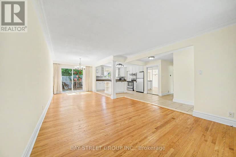 32 Alanadale Avenue, Markham, photo 3