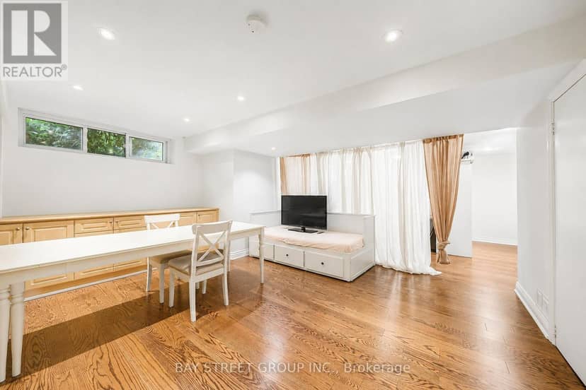 32 Alanadale Avenue — photo 30 of 40