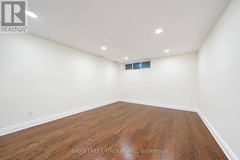 32 Alanadale Avenue — photo 31 of 40