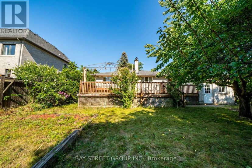 32 Alanadale Avenue — photo 39 of 40