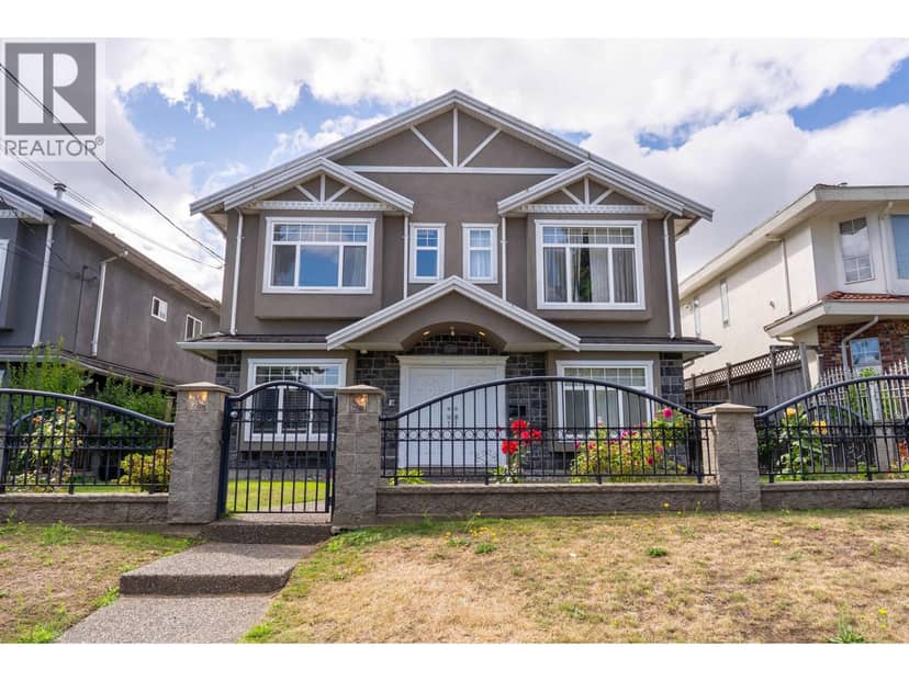 3796 PRICE STREET, Burnaby