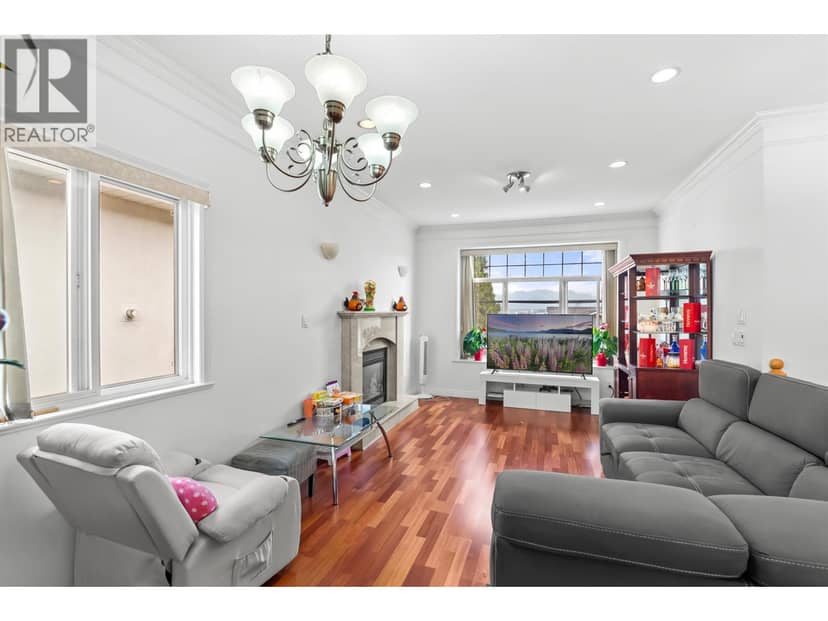 3796 PRICE STREET, Burnaby, photo 4
