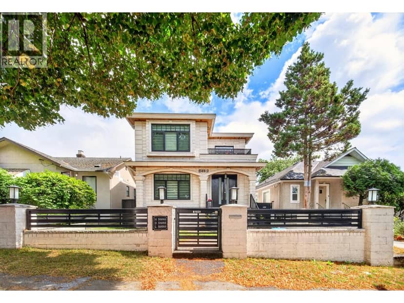 5886 SHERBROOKE STREET, Vancouver