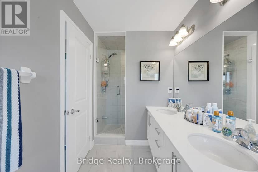 892 Sobeski Avenue — photo 28 of 40