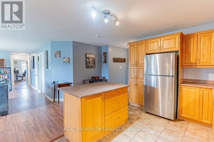 103 - 32 La Croisee Street, Russell, photo 6