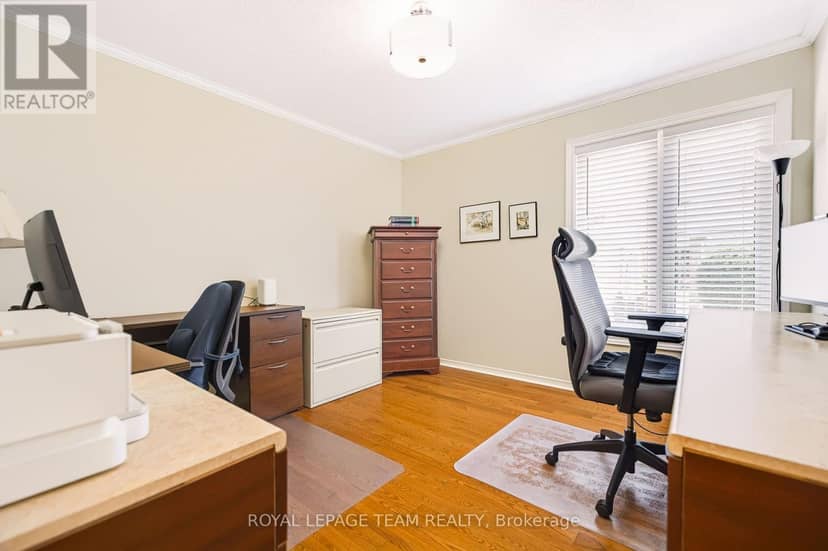 19 Pine Needles Court — photo 27 of 40