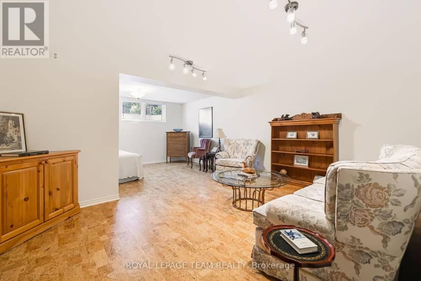 19 Pine Needles Court — photo 30 of 40