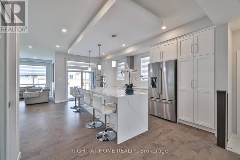 8 Ryder Avenue — photo 7 of 40