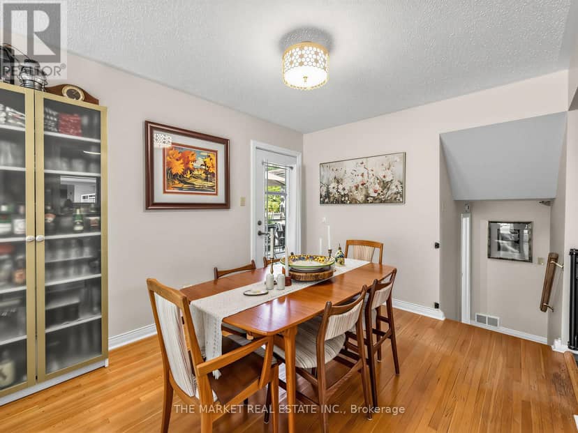 1033 Franconia Drive — photo 15 of 40