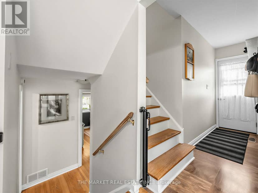 1033 Franconia Drive — photo 25 of 40