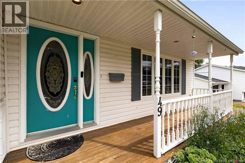 49 Goldsboro Avenue — photo 12 of 40
