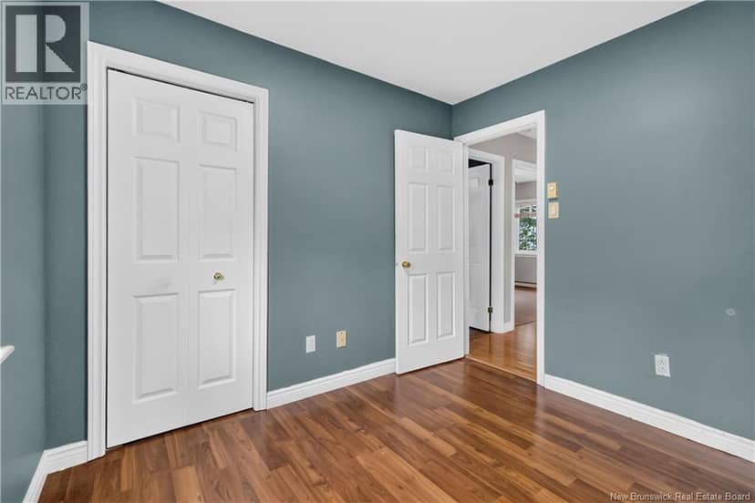 49 Goldsboro Avenue — photo 31 of 40