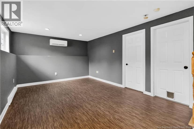 49 Goldsboro Avenue — photo 37 of 40